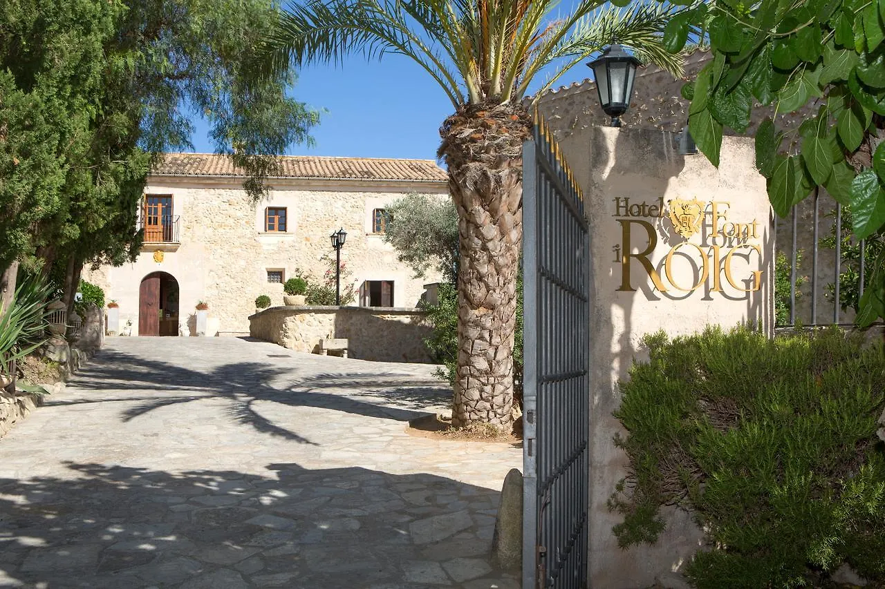 Casa Font I Roig contacts